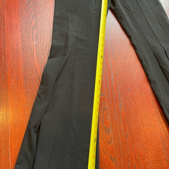 Lvl x Bell Bottom Black Pleated Dress Pants S (2) - Picture 6 of 11